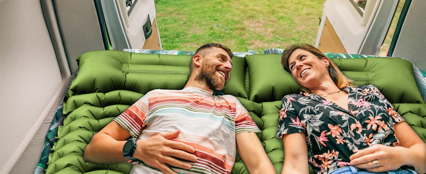 WESTTUNE 4" Thick for 2 Person with Pillow Built-in Foot Pump Mattress